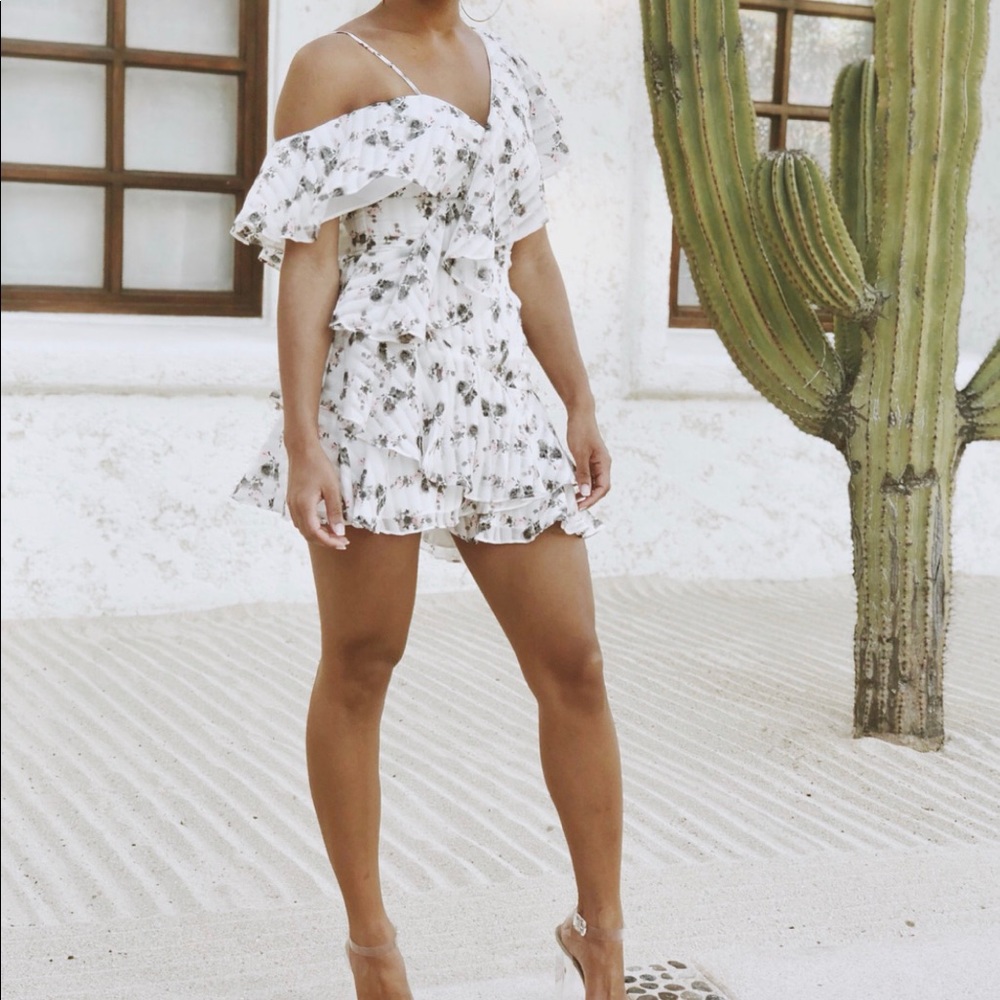 Elliatt bloom floral off shoulder dress